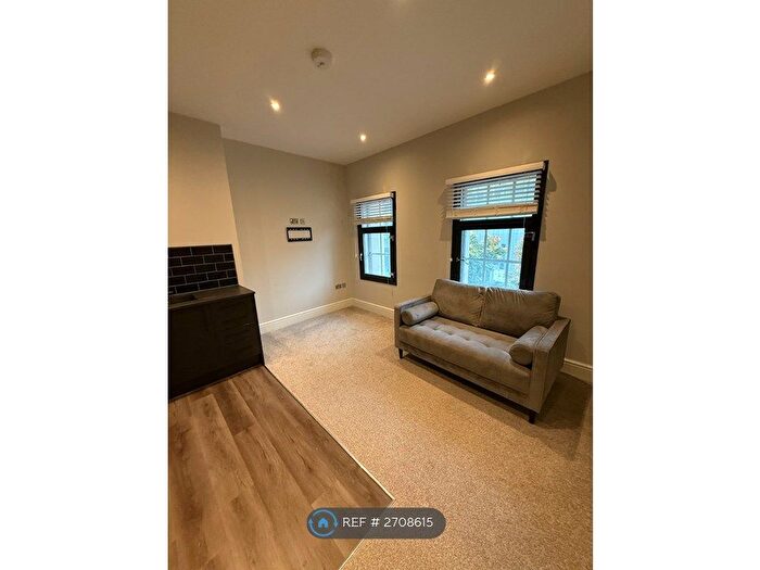 1 Bedroom Flat To Rent In St. Sepulchre Gate, Doncaster, DN1