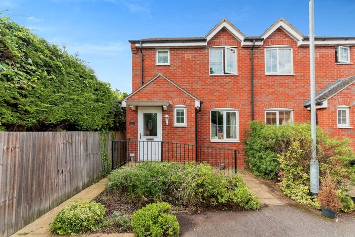 3 Bedroom Semi-Detached House For Sale In Tooley Way, Deeping St. James, Peterborough, PE6