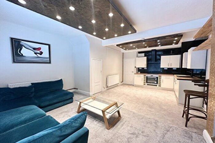 1 Bedroom Flat To Rent In Chesterfield Road, Sheffield, S8