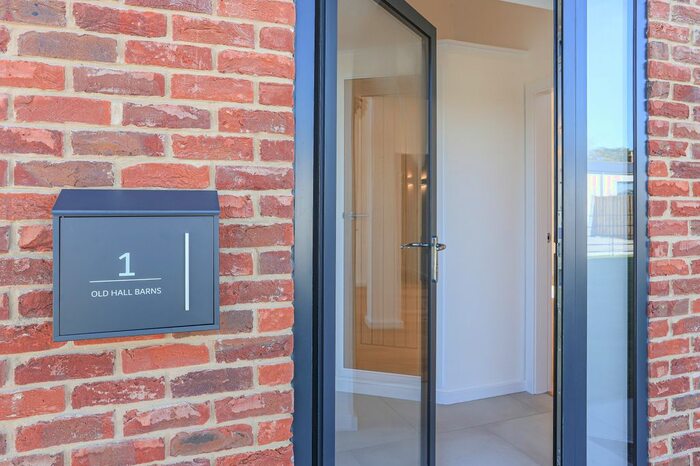 3 Bedroom Bungalow To Rent In The Paddocks, Wheldrake, York, YO19