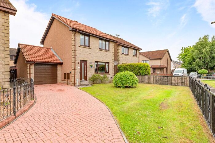 3 Bedroom Detached House For Sale In Carpenters Wynd, Alloa., FK10
