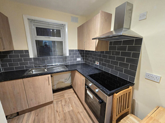 Studio To Rent In Birdhurst Road, South Croydon, CR2