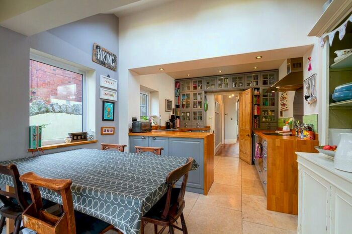 4 Bedroom Terraced House To Rent In Creigiau, CF15