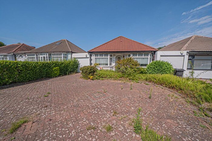 2 Bedroom Detached Bungalow For Sale In Common Lane, Sheldon, B26