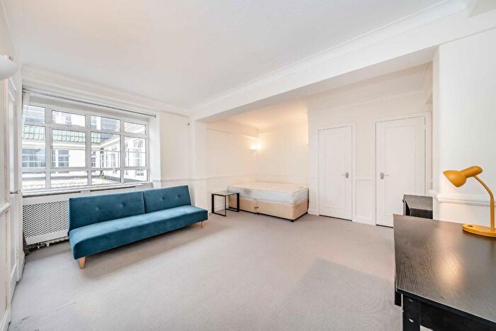 Studio For Sale In Sloane Avenue, Chelsea, SW3