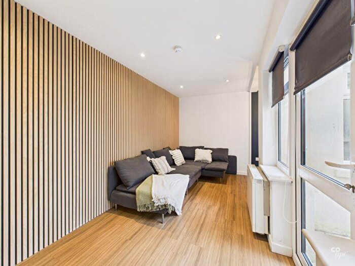 8 Bedroom Terraced House To Rent In Upper Lewes Road, Brighton, BN2