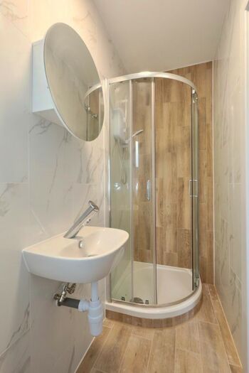 Studio To Rent In Imperial Way, Chislehurst, BR7