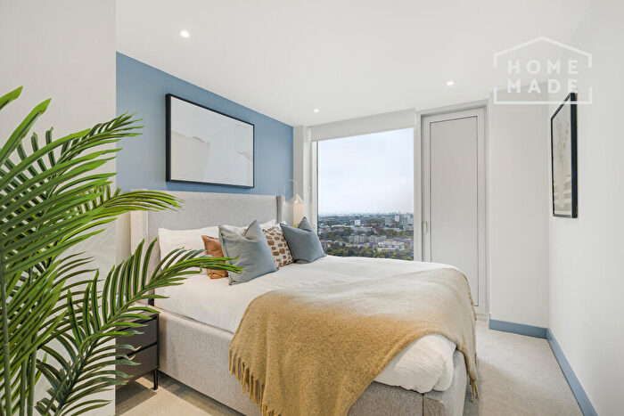 1 Bedroom Flat To Rent In Colliers Yard, M3