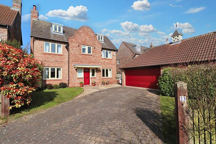 5 Bedroom Detached House For Sale In St. Botolphs Gate, Saxilby, Lincoln, LN1