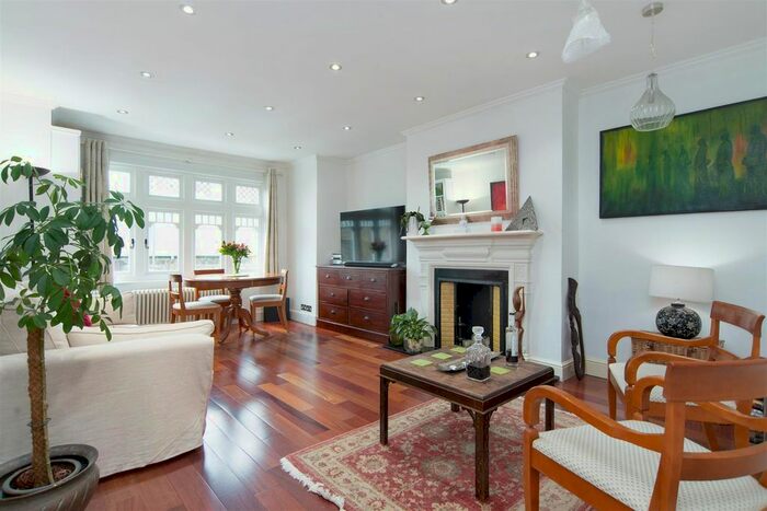 1 Bedroom Flat To Rent In Brondesbury Villas, Queens Park, London, NW6