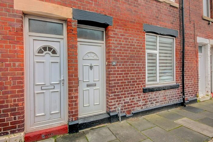 1 Bedroom Flat To Rent In Northumberland Street, Wallsend, Tyne And Wear, NE28