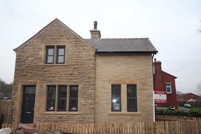 2 Bedroom Flat To Rent In Station House, Higher Shady Lane, Bromley Cross, Bolton, BL7