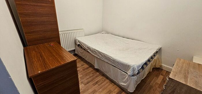 Property To Rent In King Street, Pontypridd, CF37