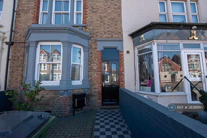 4 Bedroom Terraced House To Rent In Botley Road, Oxford, OX2