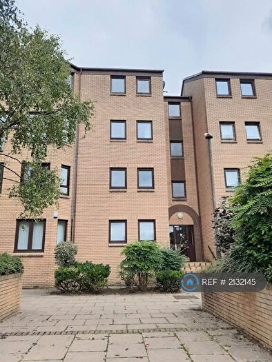 2 Bedroom Flat To Rent In Cleveland Street, Glasgow, G3