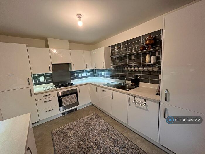 4 Bedroom End Of Terrace House To Rent In Bown Close, Harrow, HA2