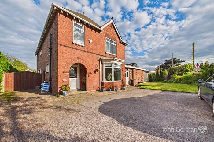 4 Bedroom Detached House For Sale In Baswich Lane, Baswich, ST17