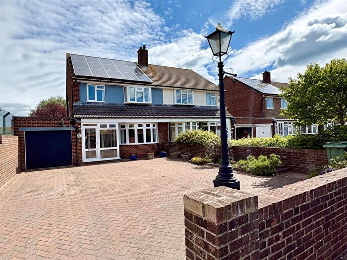 3 Bedroom Semi-Detached House For Sale In Ringwood Road, Eastbourne, BN22