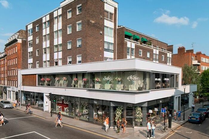 2 Bedroom Flat To Rent In Fulham Road, South Kensington, SW3