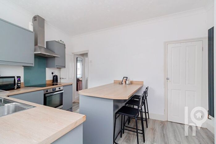 2 Bedroom End Of Terrace House For Sale In North Road, Queenborough, ME11