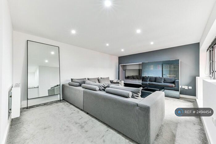 1 Bedroom Flat To Rent In London Road, Mitcham, CR4