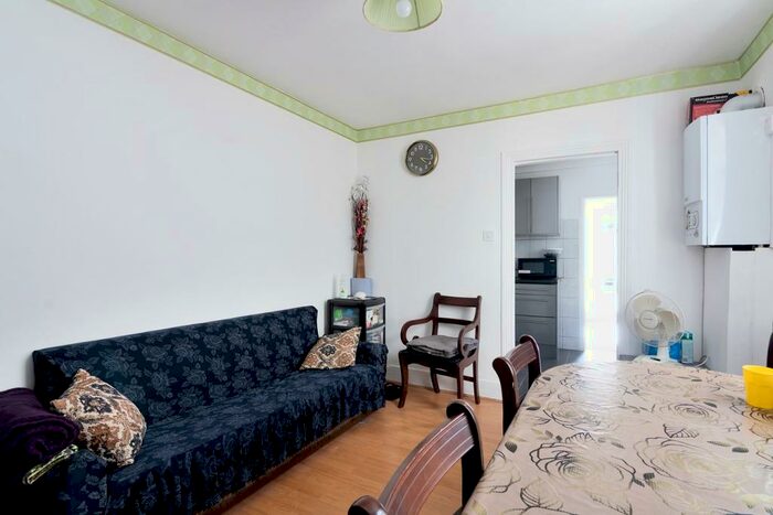 3 Bedroom Terraced House For Sale In Colvin Road, East Ham, London, E6