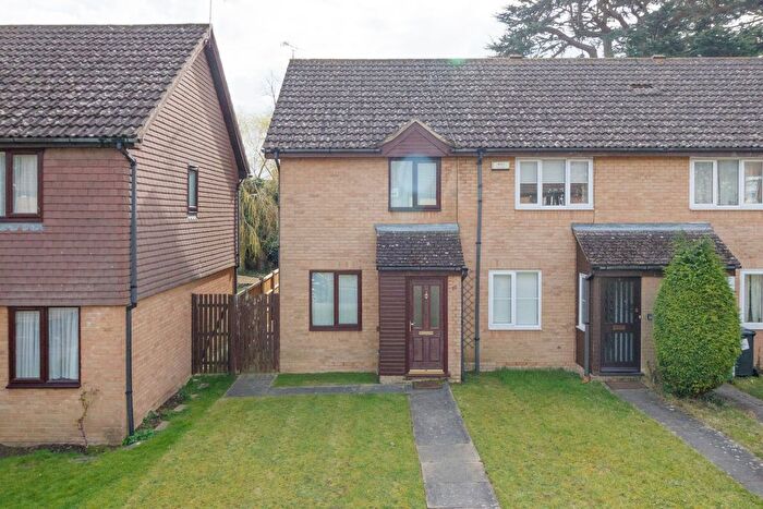 2 Bedroom End Terrace House For Sale In Rochester Avenue, Canterbury, CT1