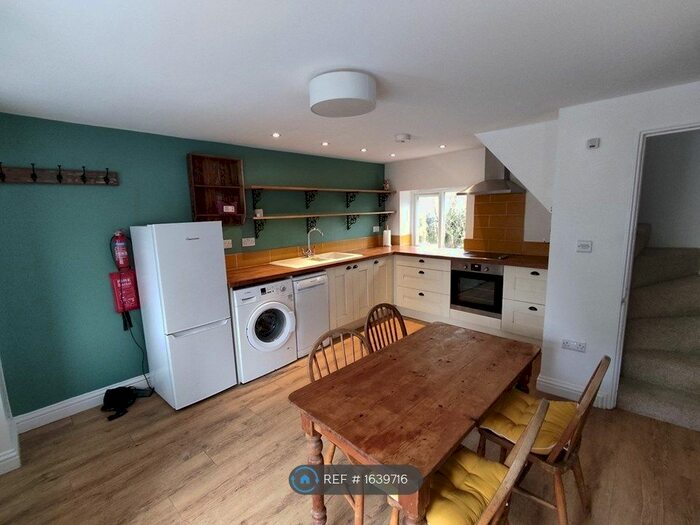 1 Bedroom Terraced House To Rent In The Walk, Kingswood, Wotton-Under-Edge, GL12