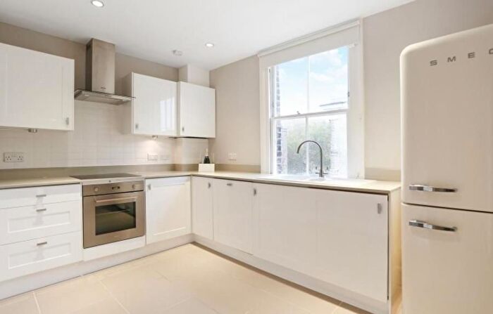2 Bedroom Flat To Rent In Allsop Place, Marylebone, London, NW1