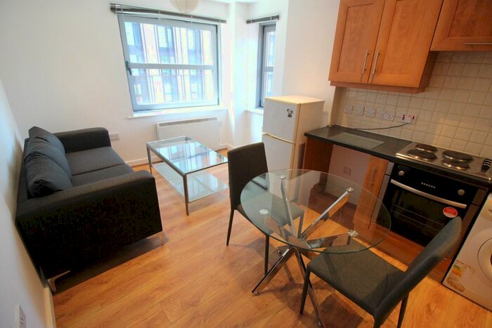 2 Bedroom Flat To Rent In Montana House, Piccadilly, Manchester, M1