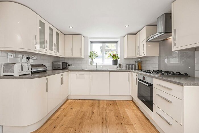 3 Bedroom Terraced House For Sale In Windmill Lane, London, E15