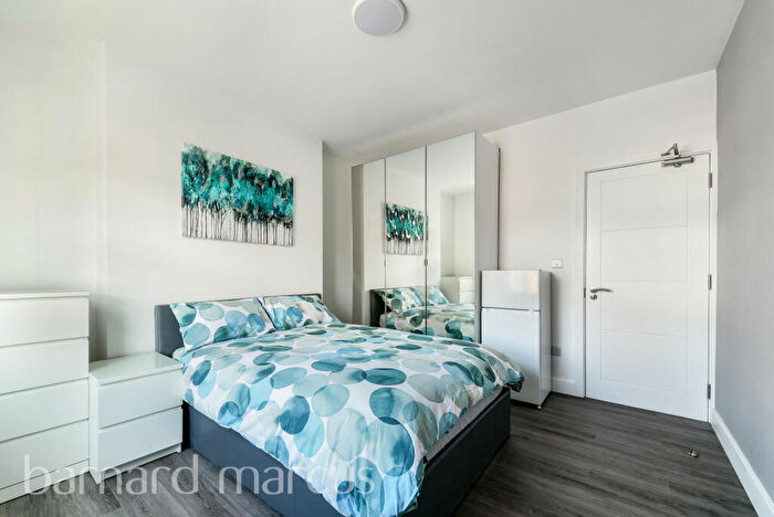 1 Bedroom Serviced Apartments To Rent In Lind Road, Sutton, SM1