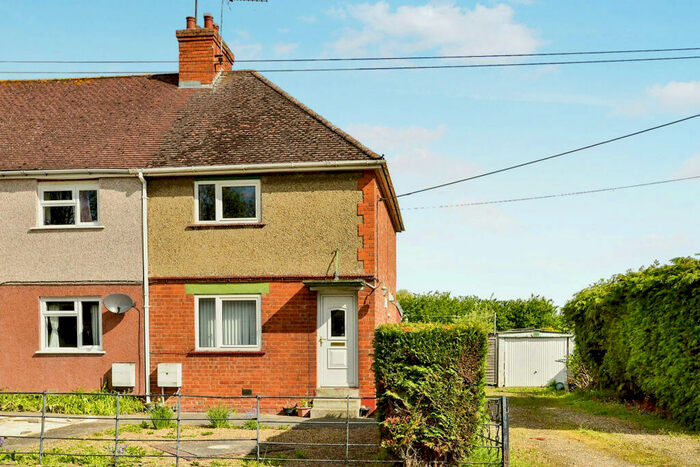 3 Bedroom End Of Terrace House For Sale In Blackwell End, Potterspury, Towcester, NN12