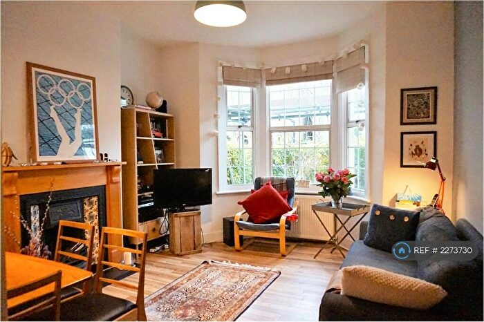 1 Bedroom Flat To Rent In Danby Street, London, SE15