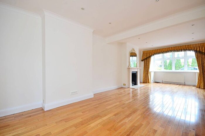 5 Bedroom Property To Rent In Circle Gardens, Wimbledon, London, SW19