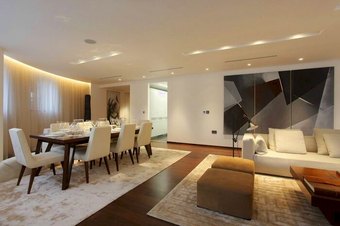 4 Bedroom Flat To Rent In Park Road, Regent's Park, London, NW8