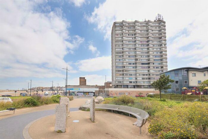 1 Bedroom Flat To Rent In All Saints Avenue, Margate, CT9