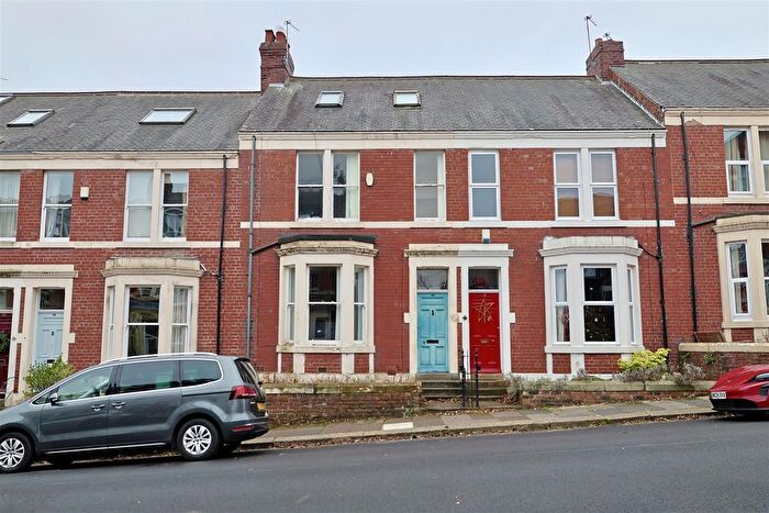 5 Bedroom Terraced House For Sale In Ripon Gardens, Jesmond Vale, Newcastle Upon Tyne, NE2