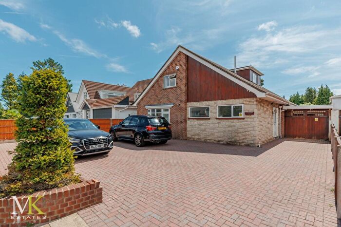3 Bedroom Detached Bungalow For Sale In Feversham Avenue, Bournemouth, BH8