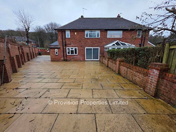 2 Bedroom Semi-Detached House To Rent In Ghyll Road, West Park, Leeds, LS6