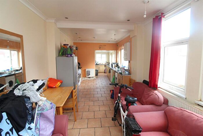 1 Bedroom House To Rent In Whitchurch Road, Cardiff, CF14