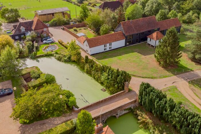 3 Bedroom Flat To Rent In London Colney, St.Albans, AL2