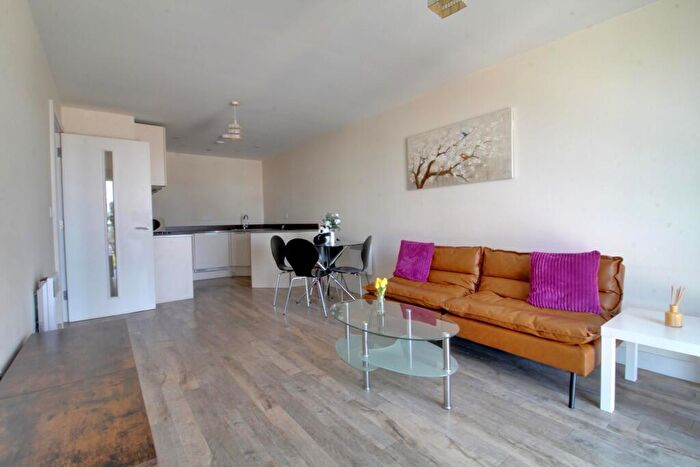 1 Bedroom Apartment To Rent In I-Land Apartments, Essex Street, Birmingham City Centre, B5
