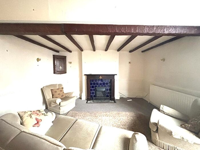 2 Bedroom Property To Rent In The Green, Kings Norton, B38