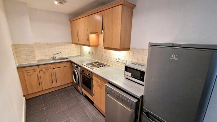 2 Bedroom Apartment To Rent In Montana House, Princess Street, M1