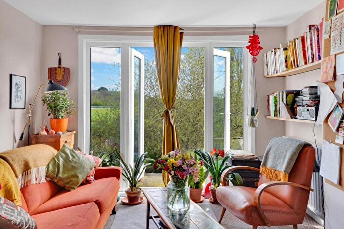 1 Bedroom Apartment For Sale In Auckland Road, Crystal Palace, London, SE19