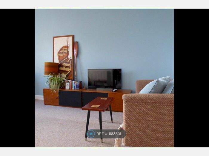 1 Bedroom Flat To Rent In West Hill Road, St Leonards On Sea, TN38