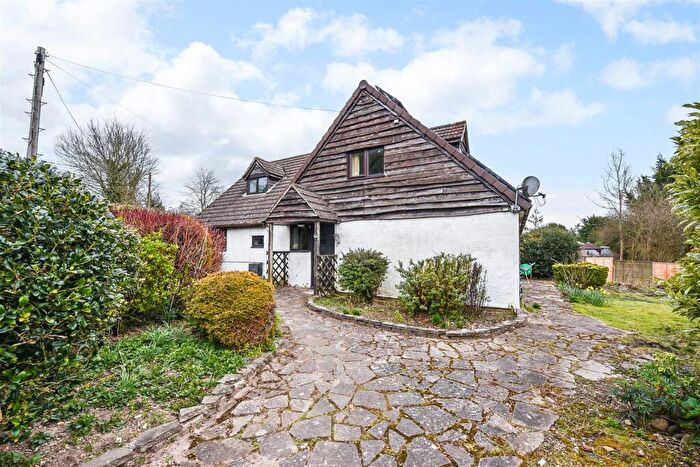 3 Bedroom Cottage For Sale In Andover, SP11