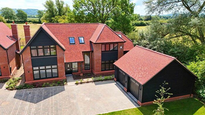 4 Bedroom Detached House For Sale In Firecrest Grange, Owlswick, Owlswick, HP27