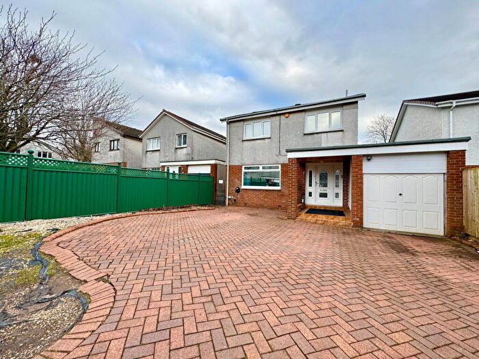 4 Bedroom Detached House For Sale In Charlotte Avenue, Torrance, Glasgow, G64